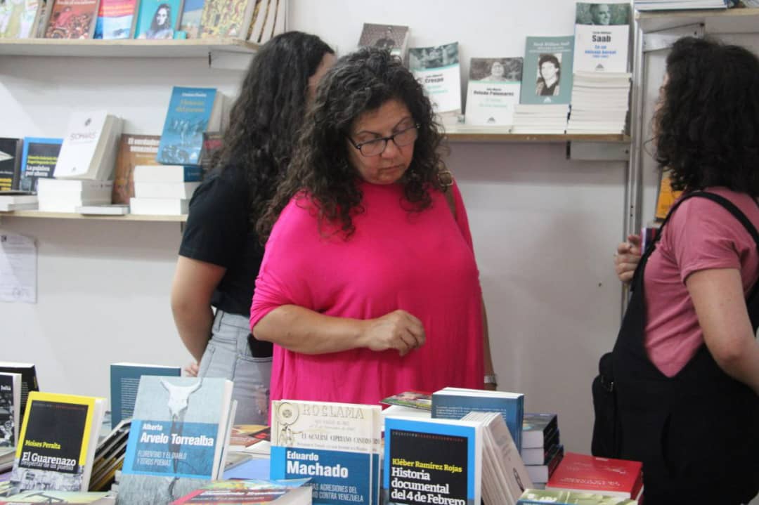 Venezuela participó con más de 200 novedades literarias en la 31ª Feria del Libro de La Habana