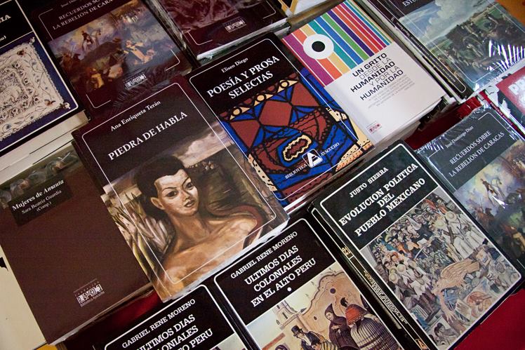 EL LIBRO LLEGA A LAS CÁRCELES