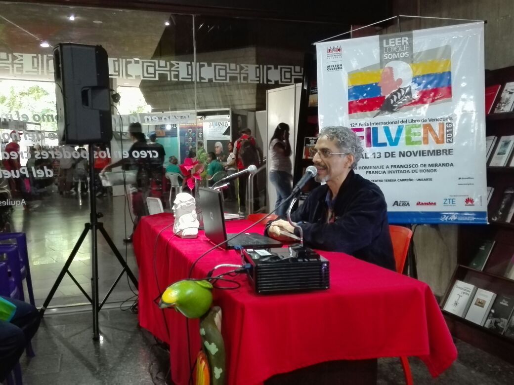 Necesidad de colectivizar la lectura fue valorada en conversatorio “A leer se aprende leyendo”