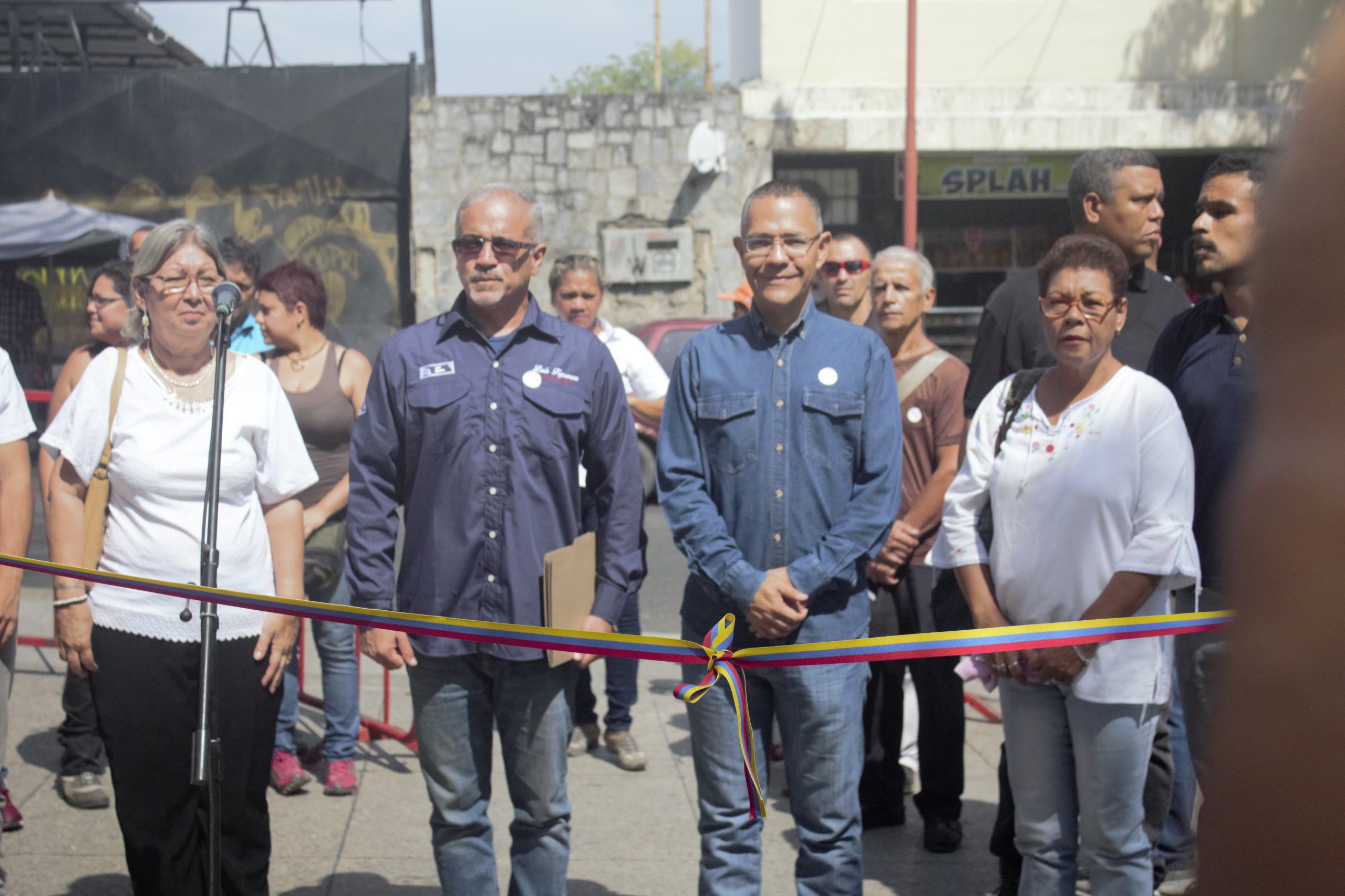 Ernesto Villegas Poljak: “Exijo el máximo respeto para el pueblo de Guarenas”
