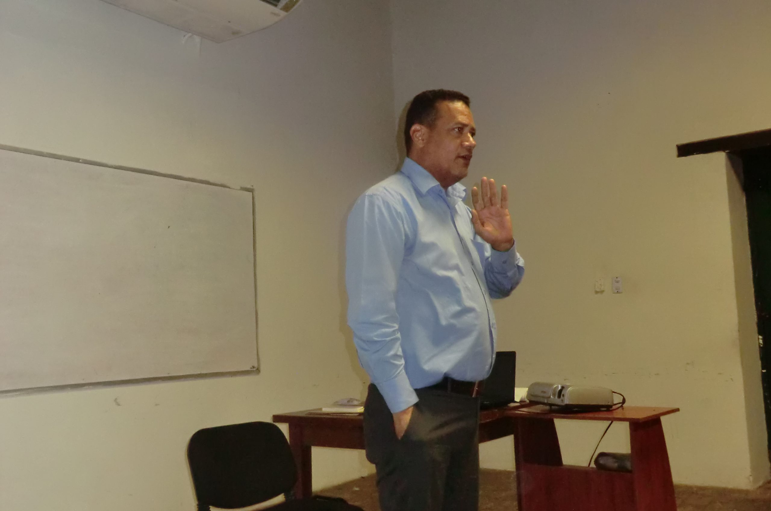 El viaje de Enrique Bernardo Núñez en la Filven Vargas