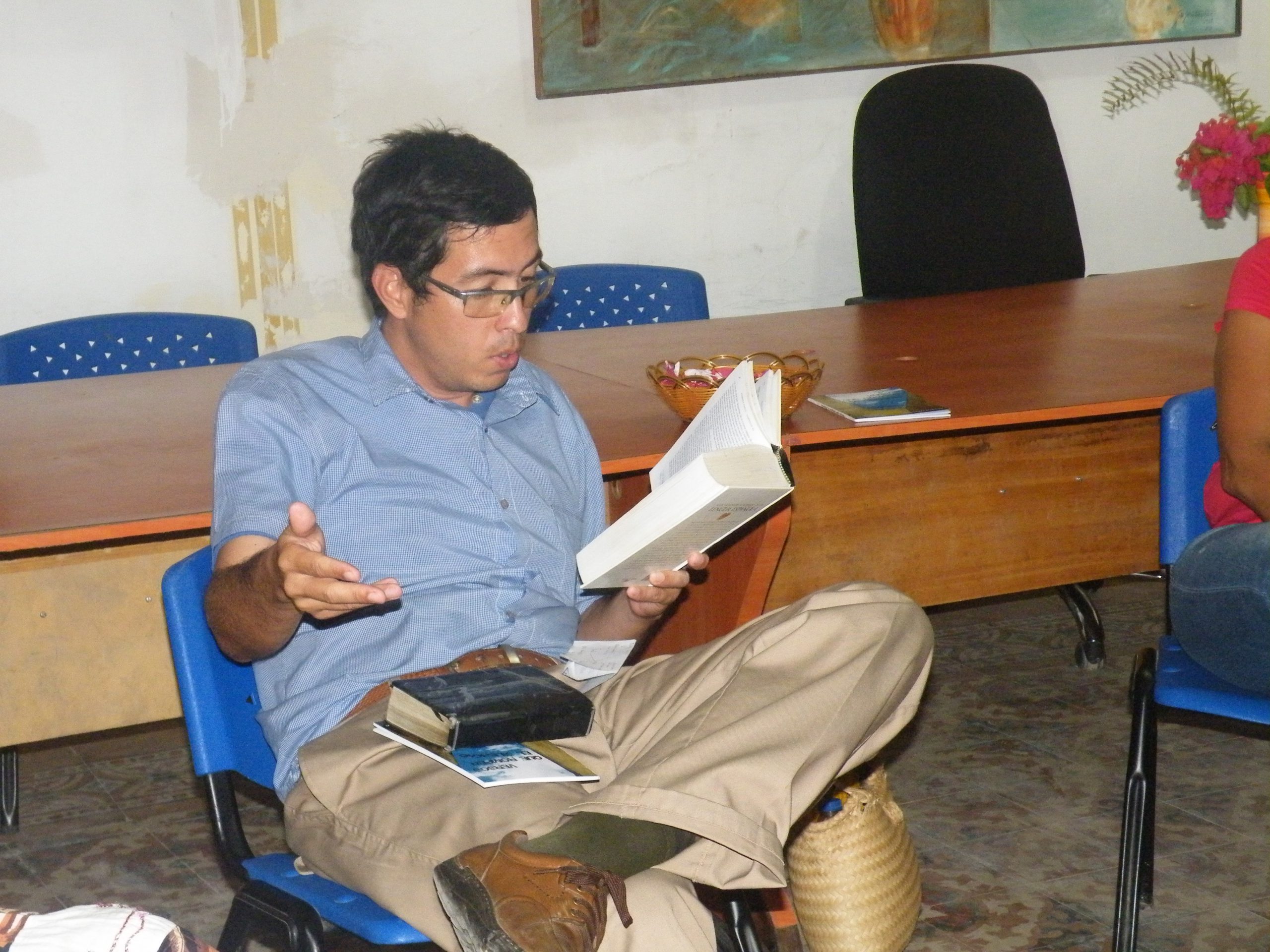 Poesía de jóvenes cumaneses en la Filven Sucre
