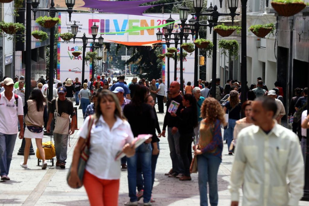 El séptimo arte acompaña a más de 150 mil textos exhibidos en Filven 2018