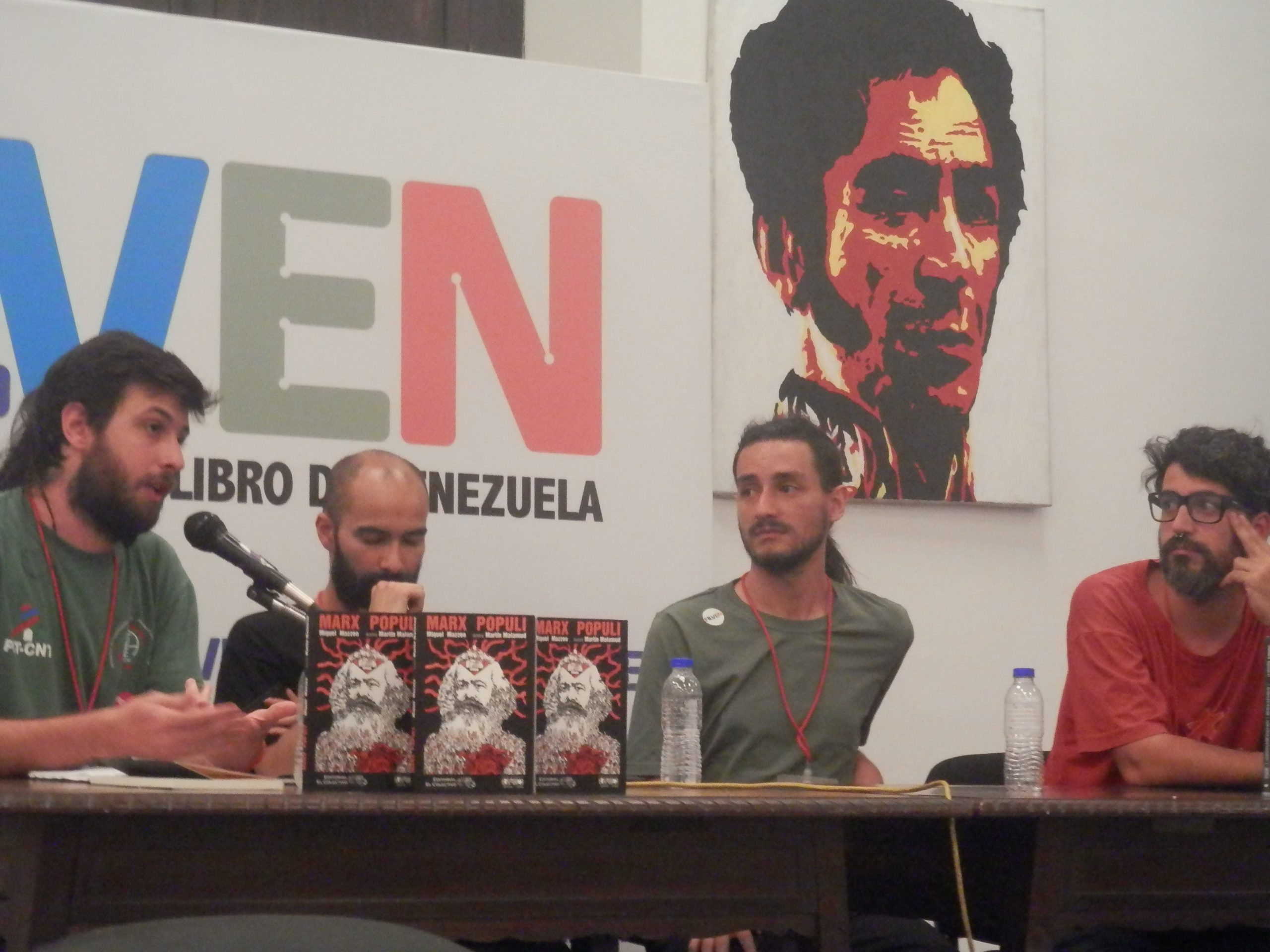 La edición independiente frente a la cultura hegemónica fue tema de análisis en la Filven 2019