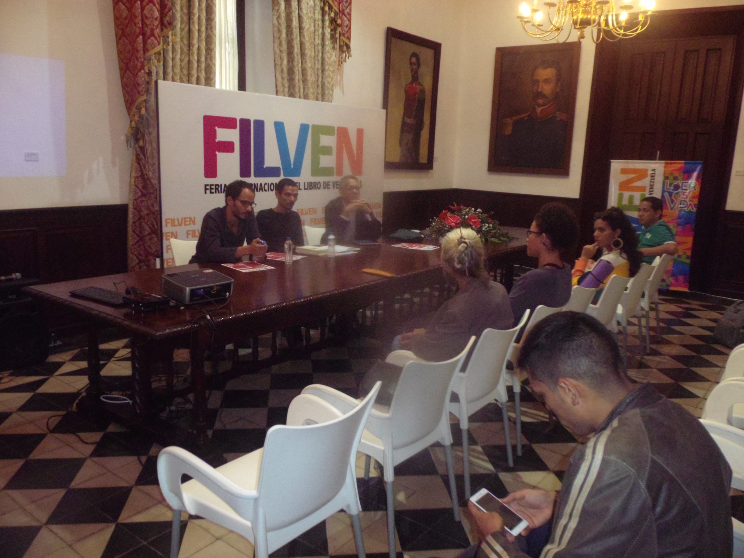Seminario de traducción en Filven apuesta a hermandad entre culturas de lenguas distintas