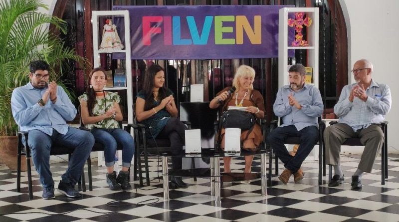 La “Poesía contra el bloqueo” tuvo lugar en la 17ª Filven Falcón