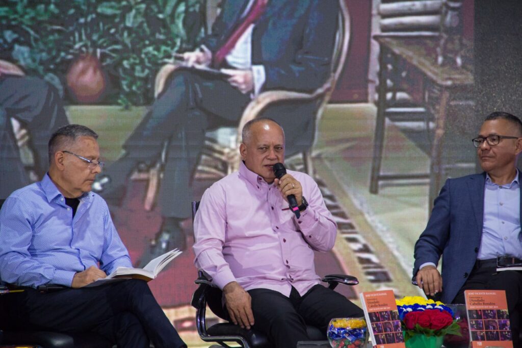 Bautizan en la Filven “Entrevistas a Diosdado Cabello Rondón” de José Vicente Rangel