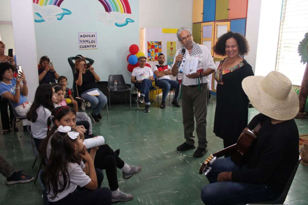 19.ª Filven Lara promovió la lectura en niñas y niños