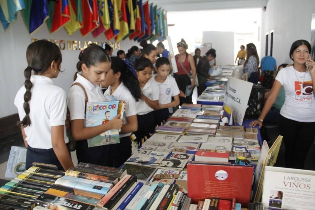 La 19.ª Filven Aragua cultivó nuevas ilusiones por las letras