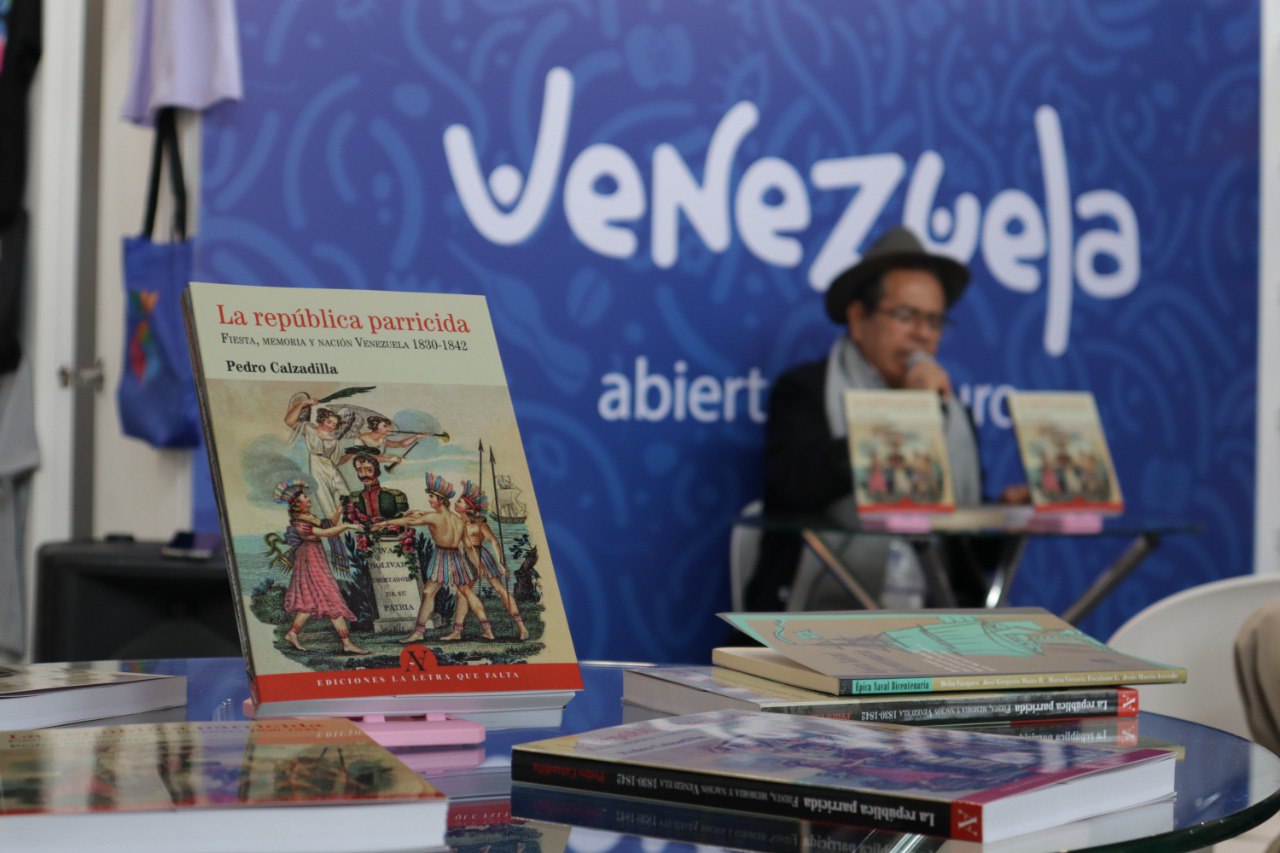 Libro de Pedro Calzadilla en la 37.ª FilBo destaca vigencia del pensamiento bolivariano