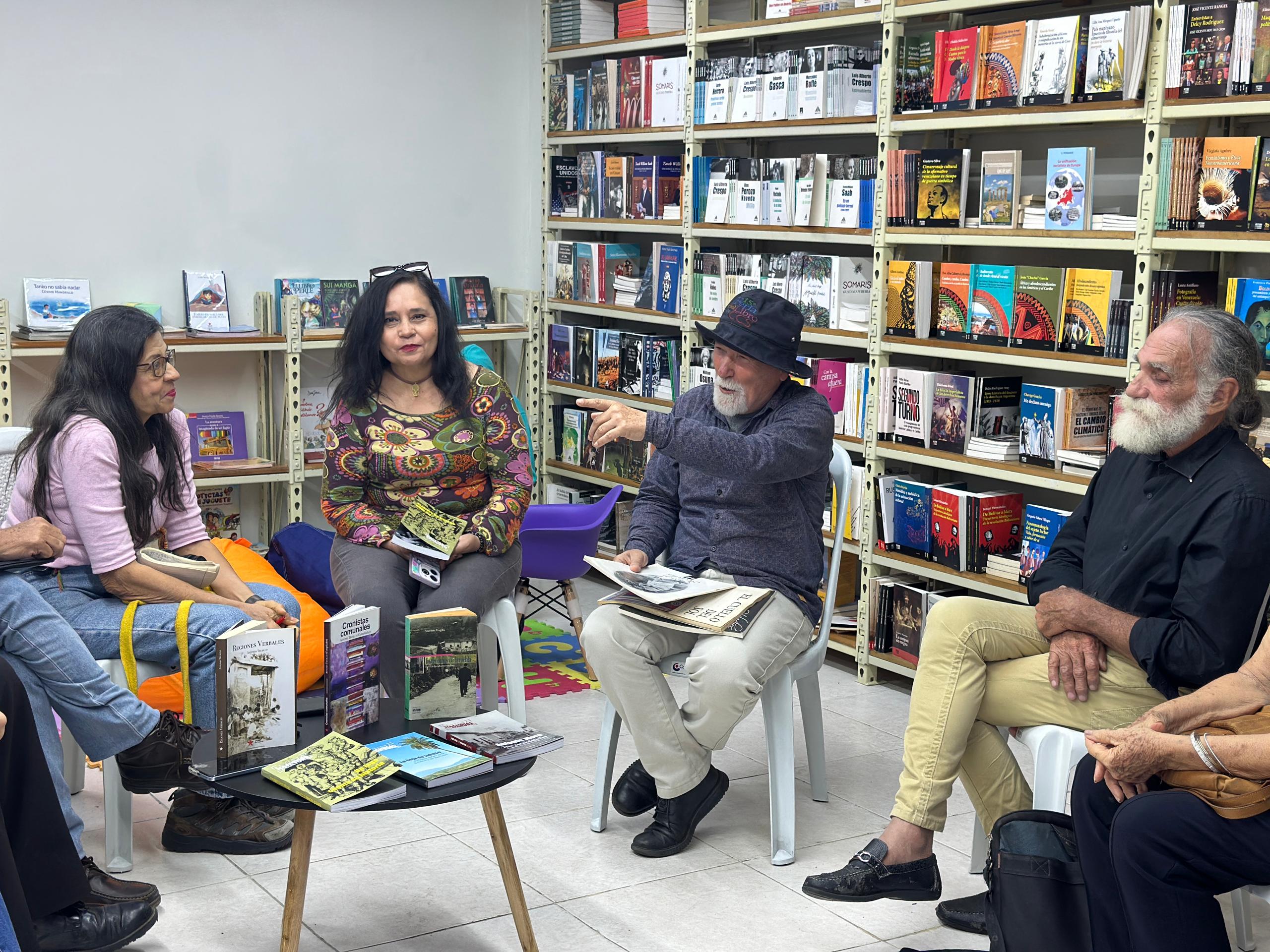 Antonio Trujillo destacó influencia de la oralidad en la literatura durante taller dictado en Zulia