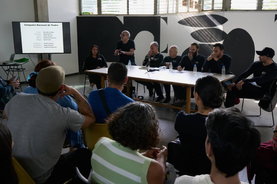 Villanueva regresa a la Facultad de Arquitectura de la UCV de la mano del teatro