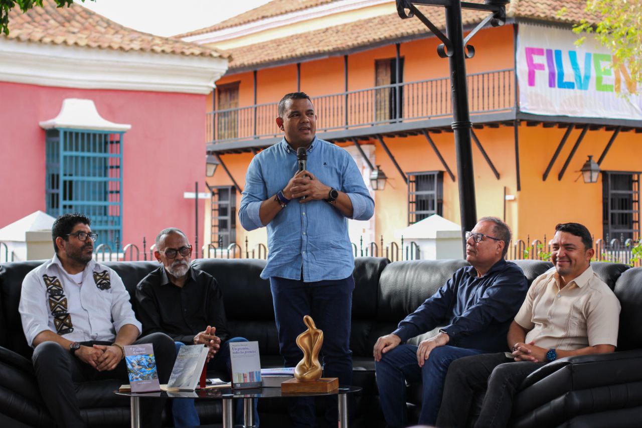 Como un faro de soberanía y cultura caribeña fue inaugurada la 21.ª Filven en Falcón
