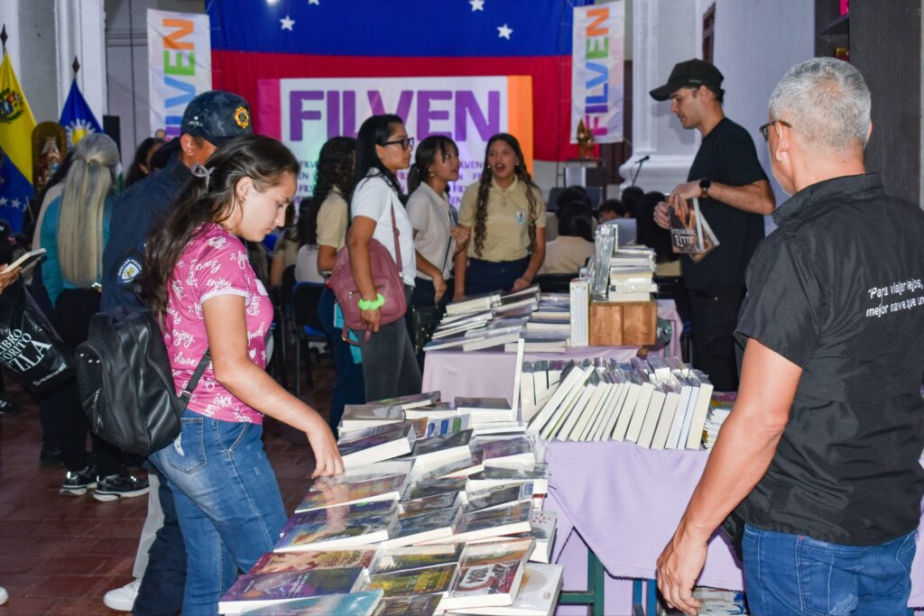 Presentaron más de 35 novedades literarias en la 21.ª Filven Portuguesa