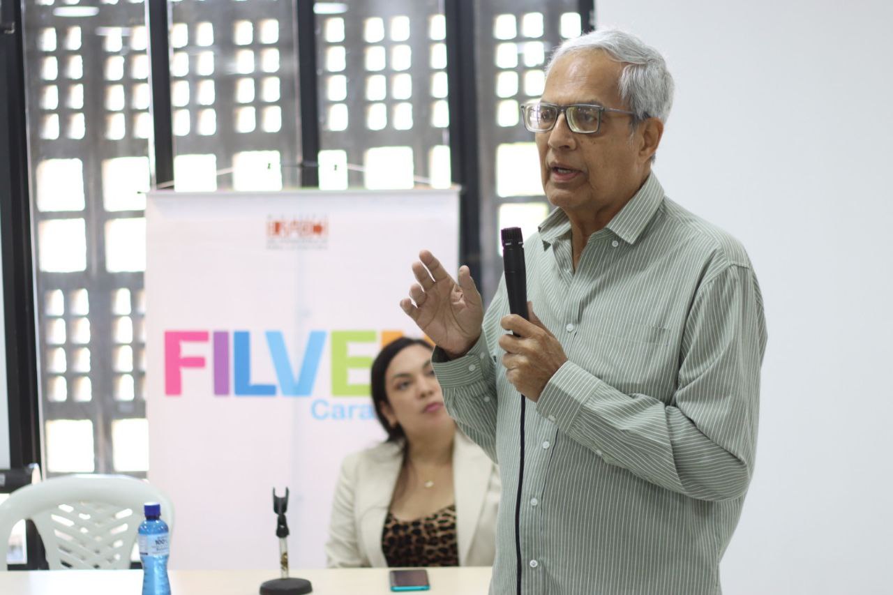 Armando José Sequera: Un escritor a tiempo completo