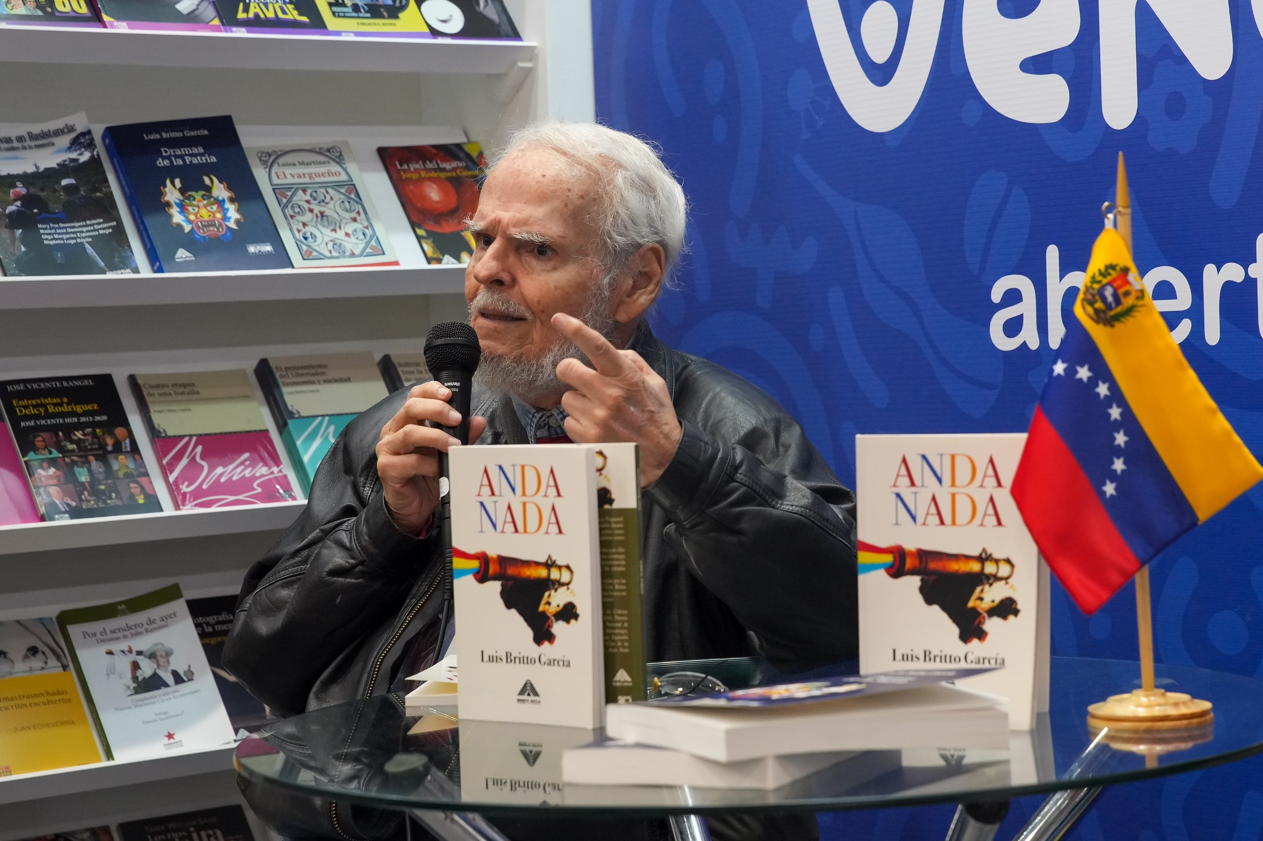 Luis Britto en FILBo con andanada de relatos breves