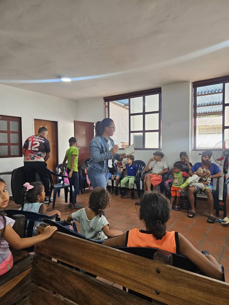 La lectura ayudó a niños del campamento transitorio San Pedro Claver a explorar sus emociones